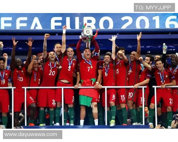 保加利亚94年足球明星的辉煌历程与传奇瞬间回顾