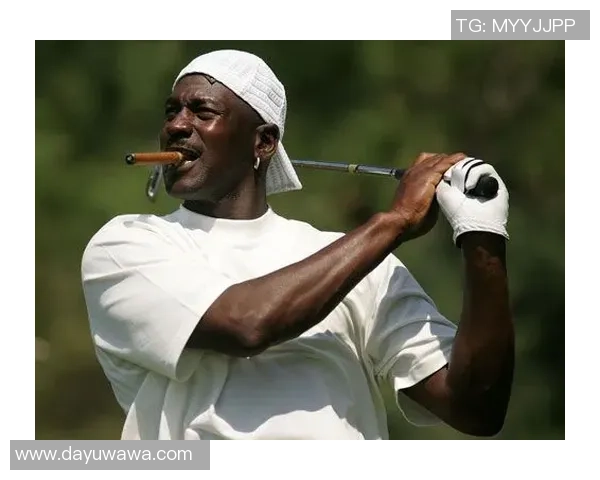 打耳环的足球明星们如何在场上展现个性与风采